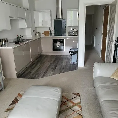 Firn By The Park Apartment Whitby